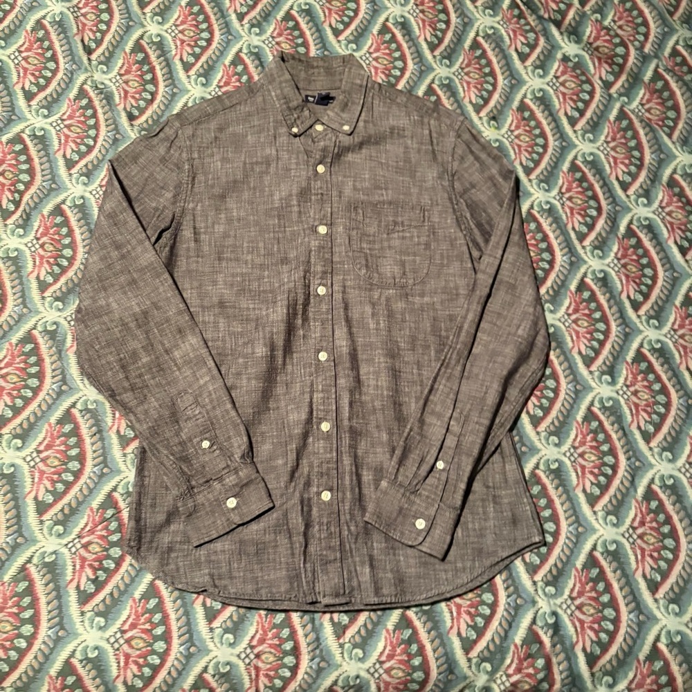 Men’s Gap Slim Fit Button Down Shirt Size Medium